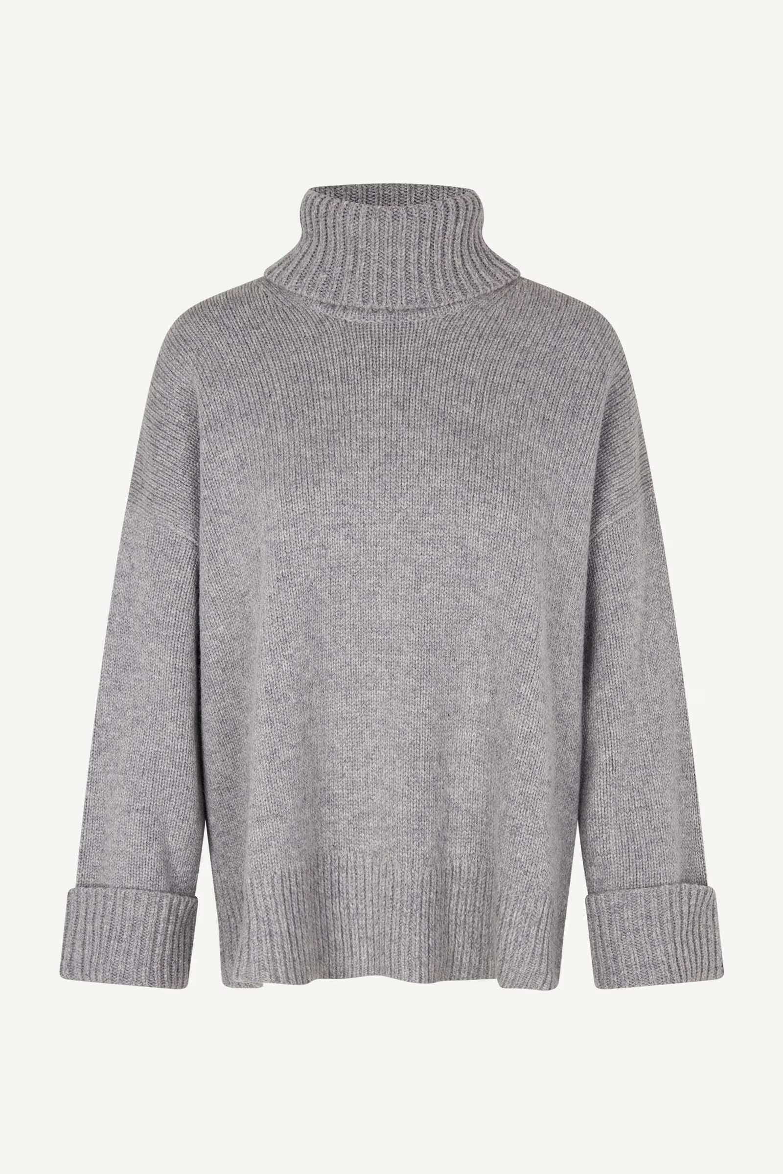 Sakeiku Turtleneck