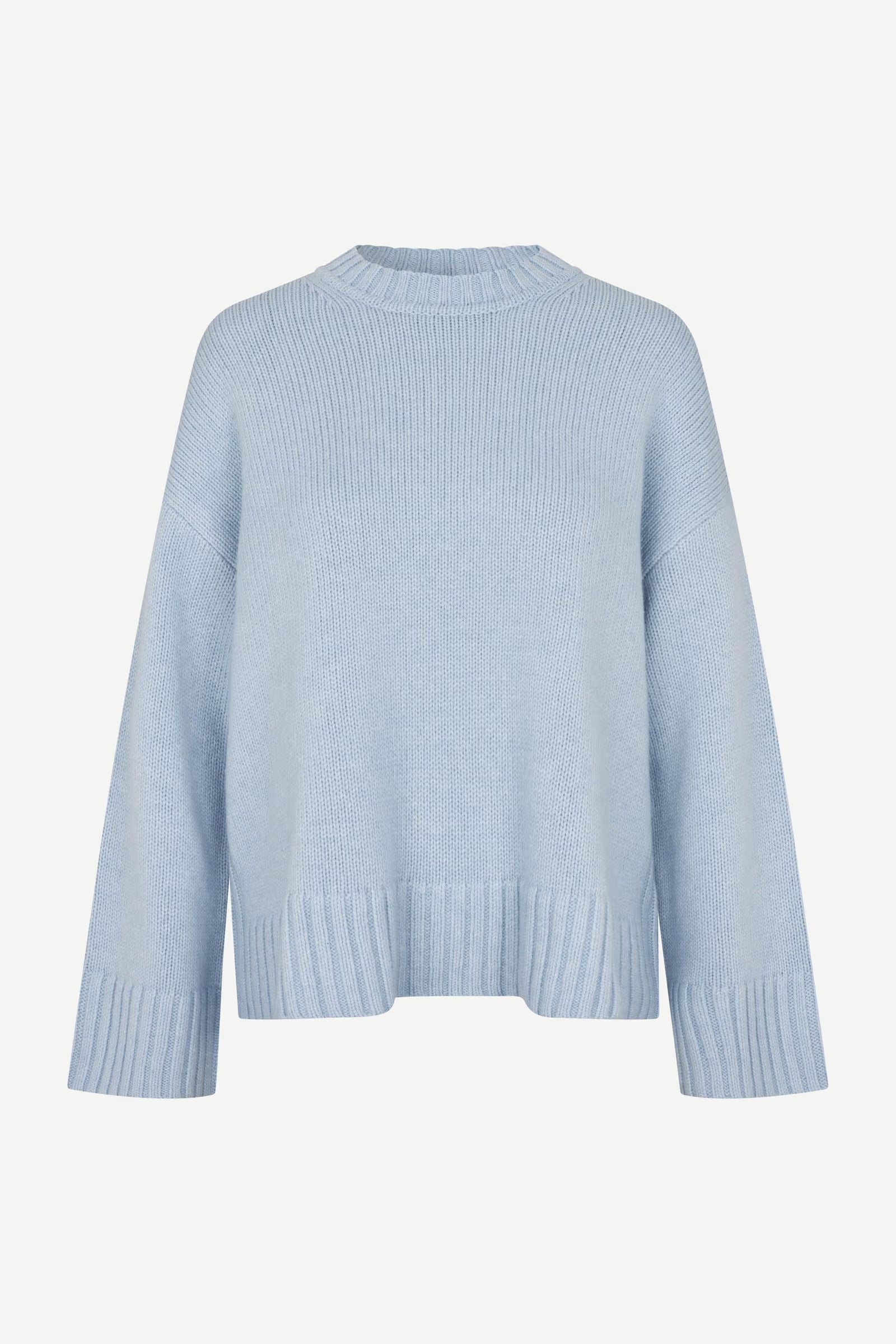 Sakeiku Sweater