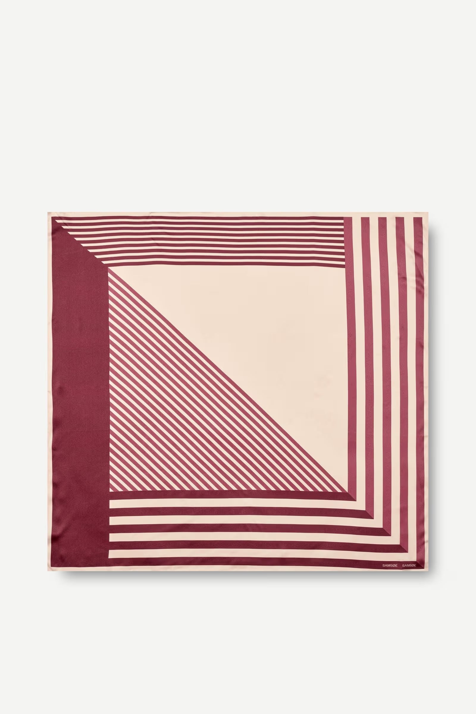 Saelli scarf in rood en donkerblauw voor dames van Samsoe&Samsoe
