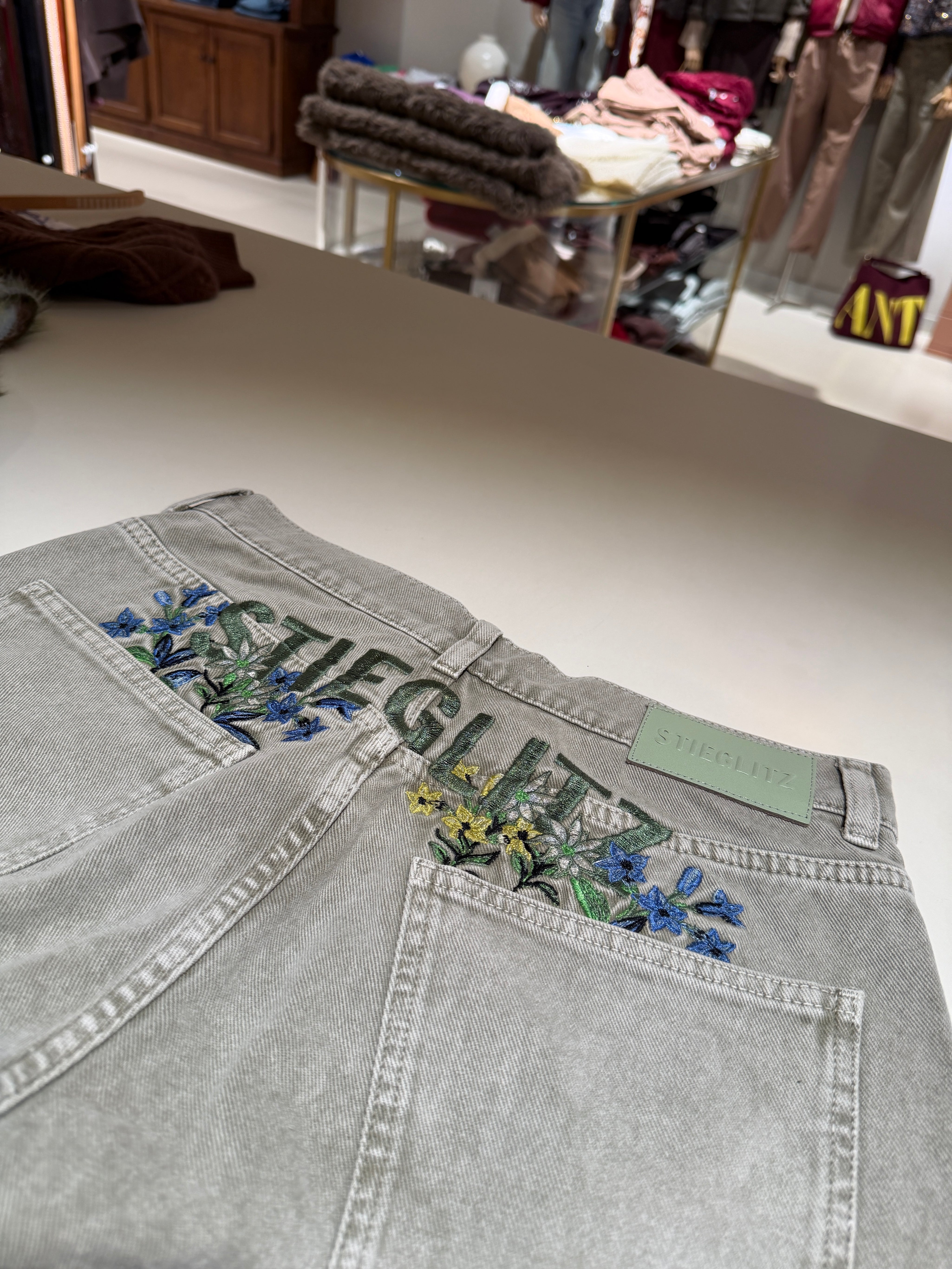 Benito Balloon Jeans
