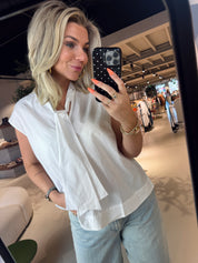 Jalaysia Sleeveless Top in het wit voor dames van Essentiel Antwerp