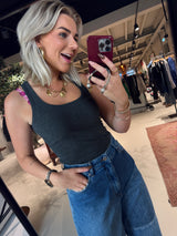 Zora Scoopneck-Tanktop mit Logo