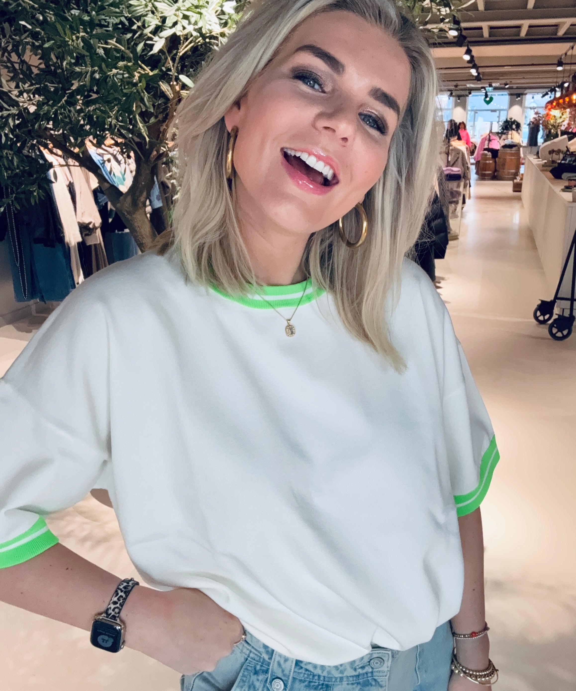 Jismart Oversized Pullover Essentiel Antwerp