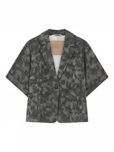 Latina-Blazer