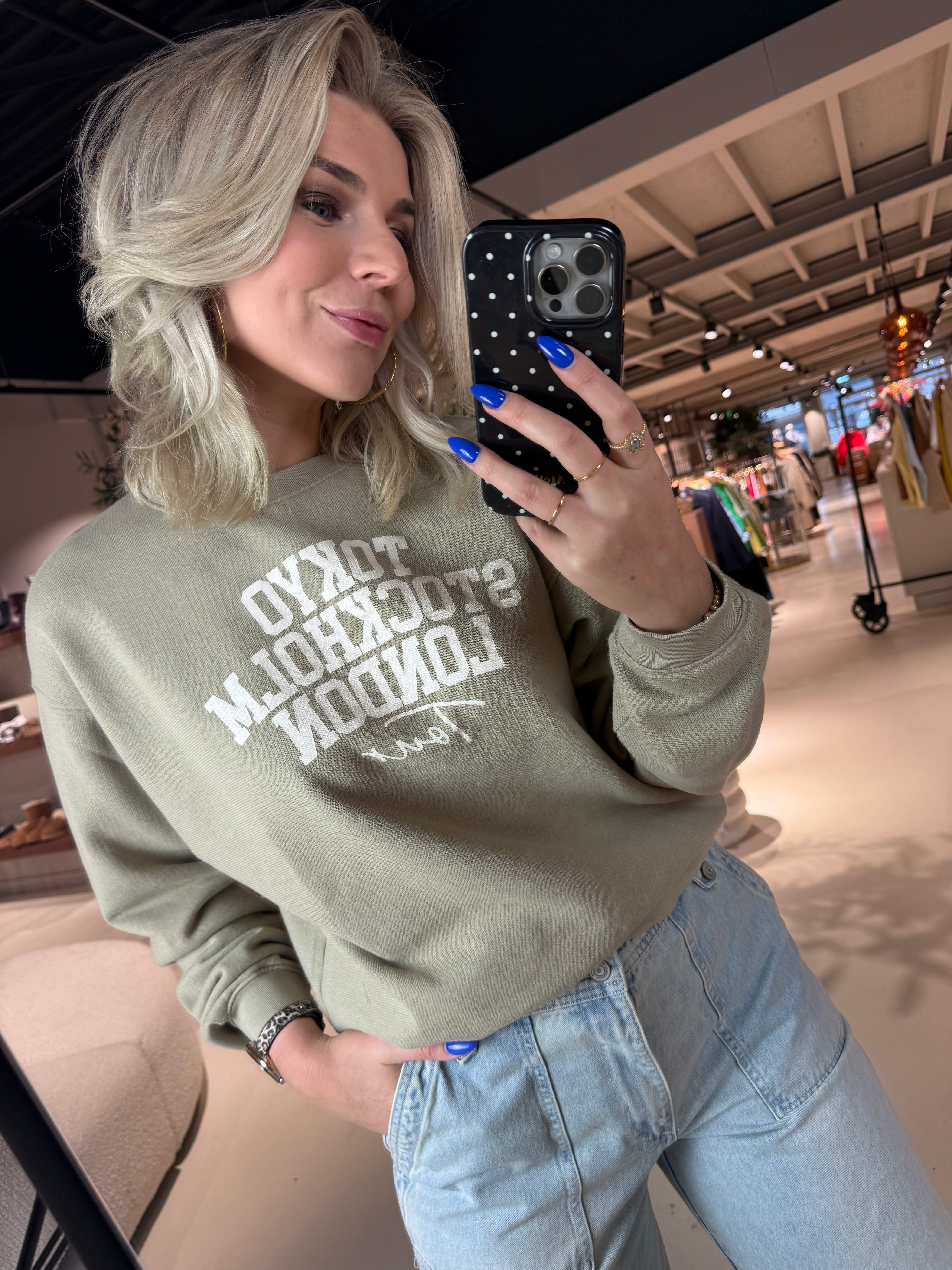 S26F1827 Sweater print voor dames van Penn&Ink N.Y.