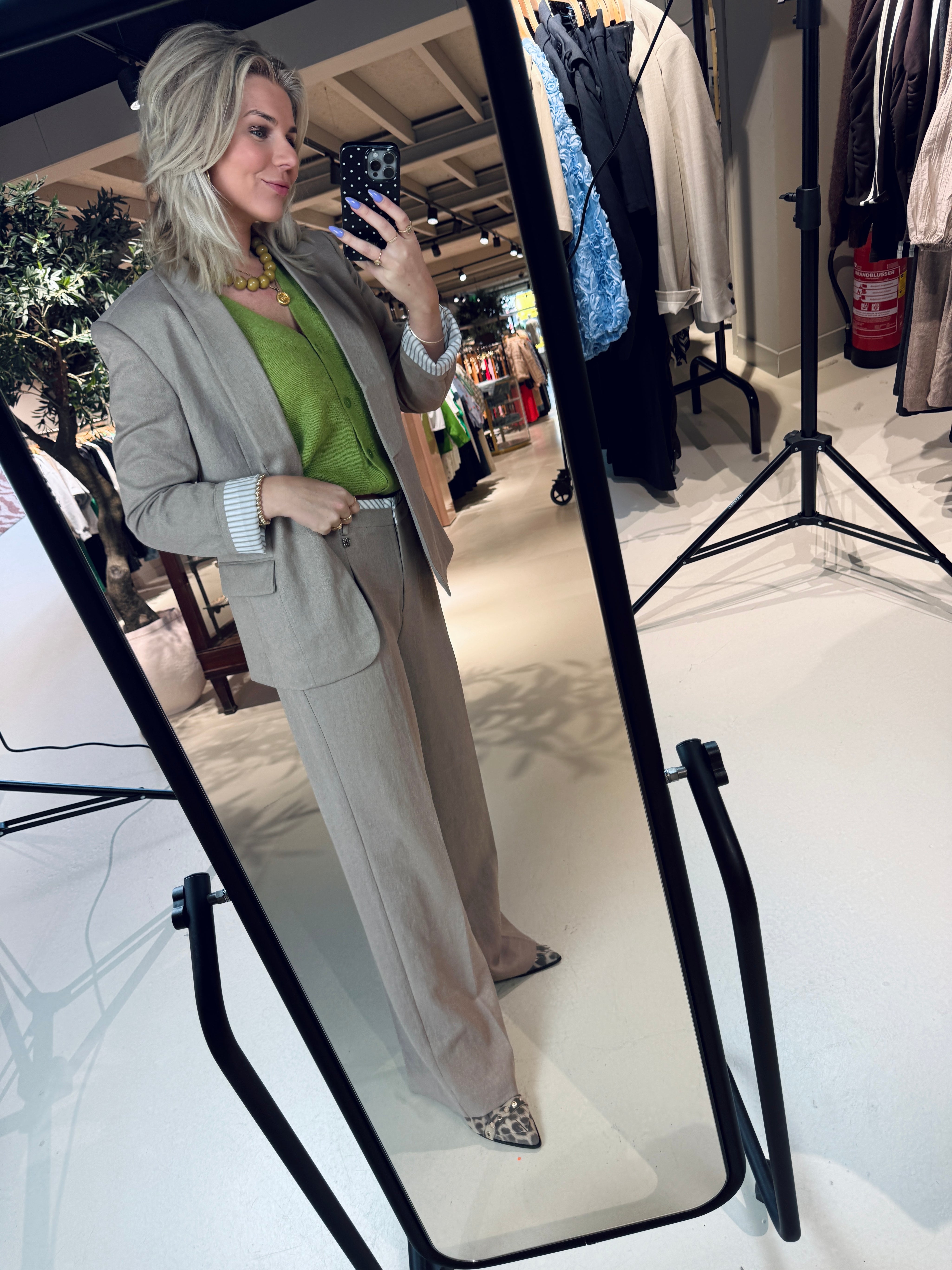 Kenila wide leg pants