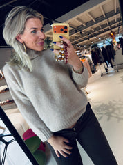 66.176 Sweater