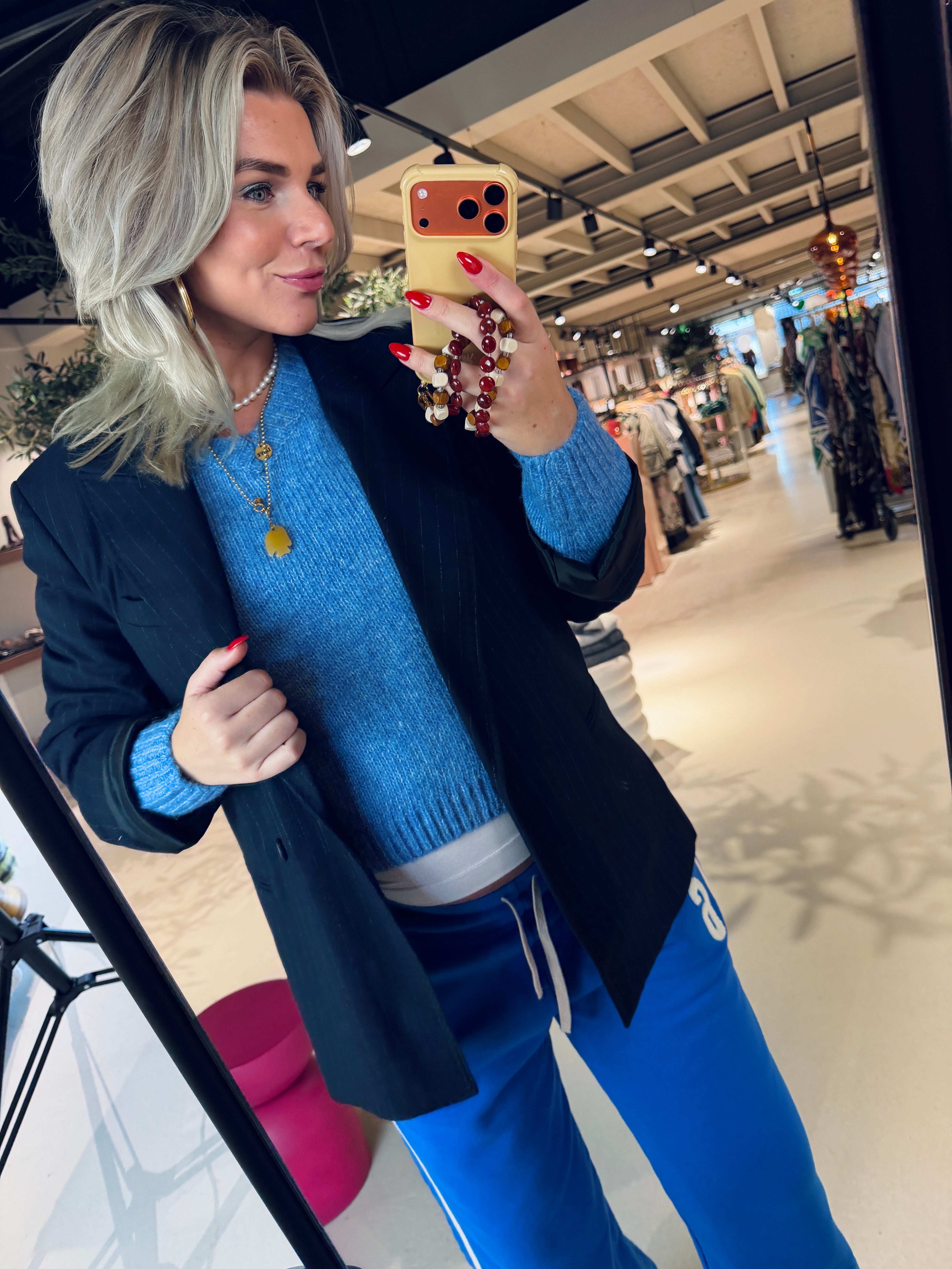 W26N1755 Blazer