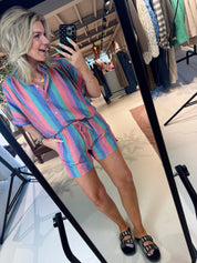Sunny rainbow pleats blouse