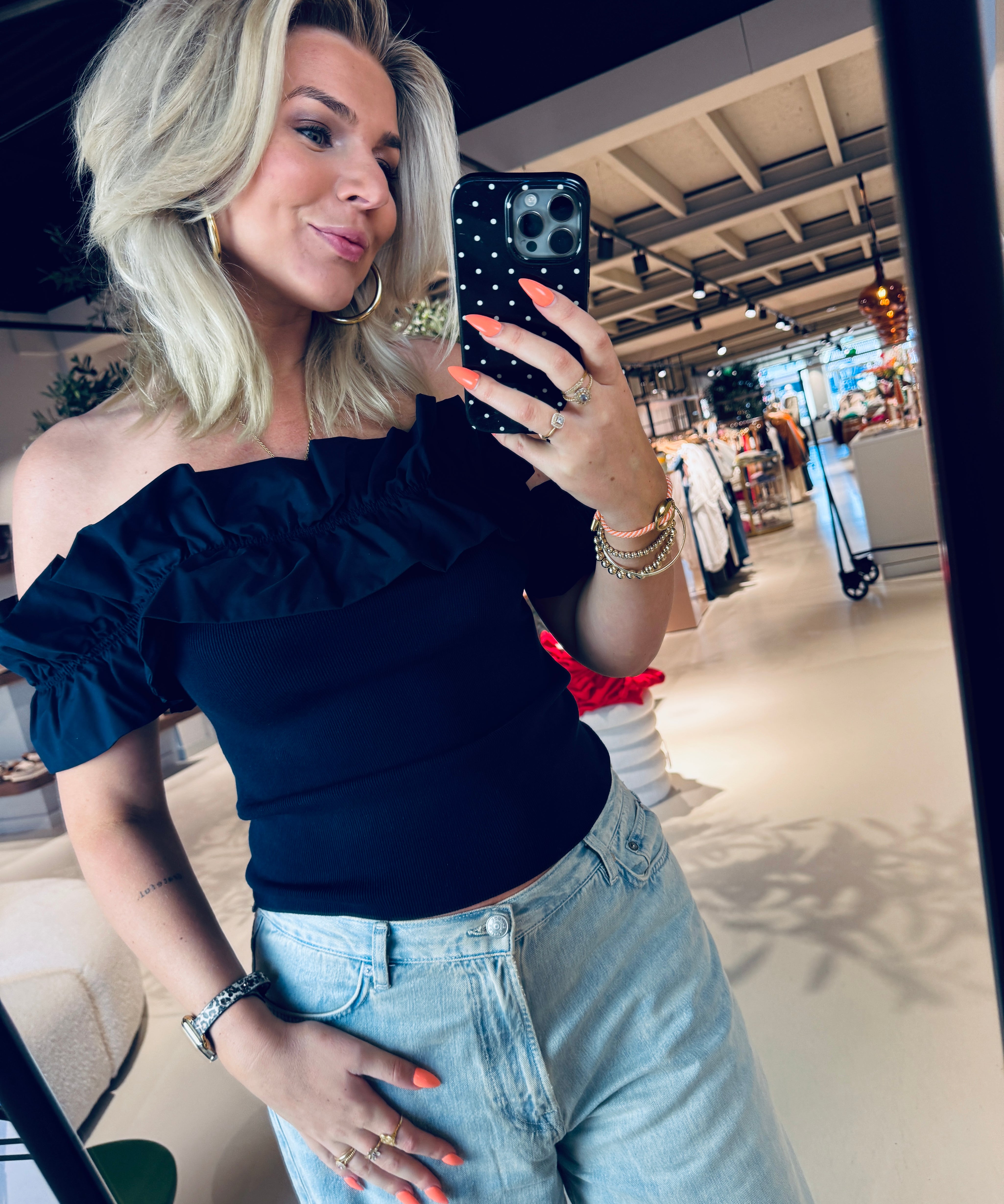 Jaqua Knitted Top in twee kleuren voor dames van Essentiel Antwerp