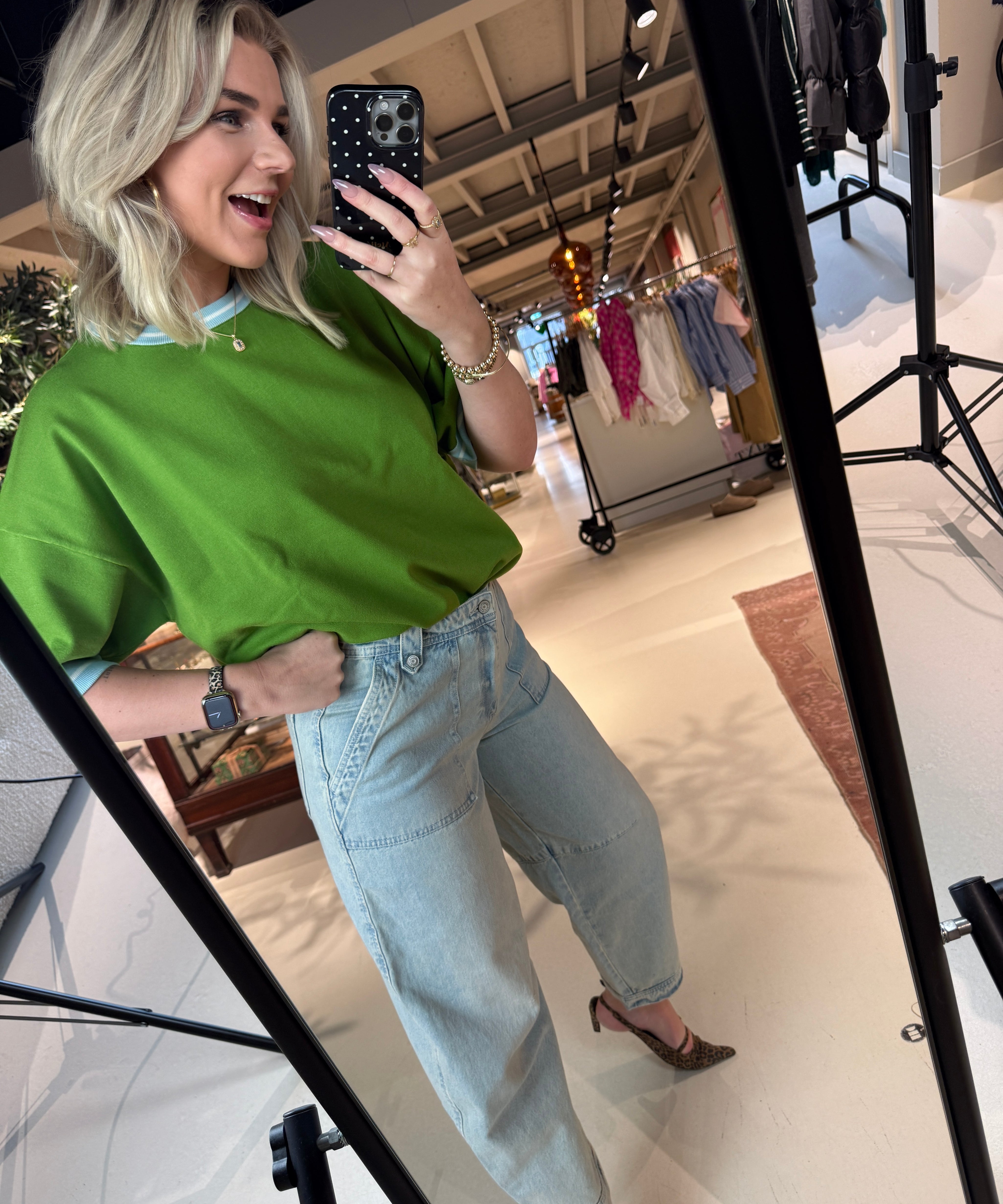 Jismart Oversized Pullover Essentiel Antwerp