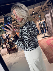 Bonni Jacket met panterprint van Baum Und Pferdgarten