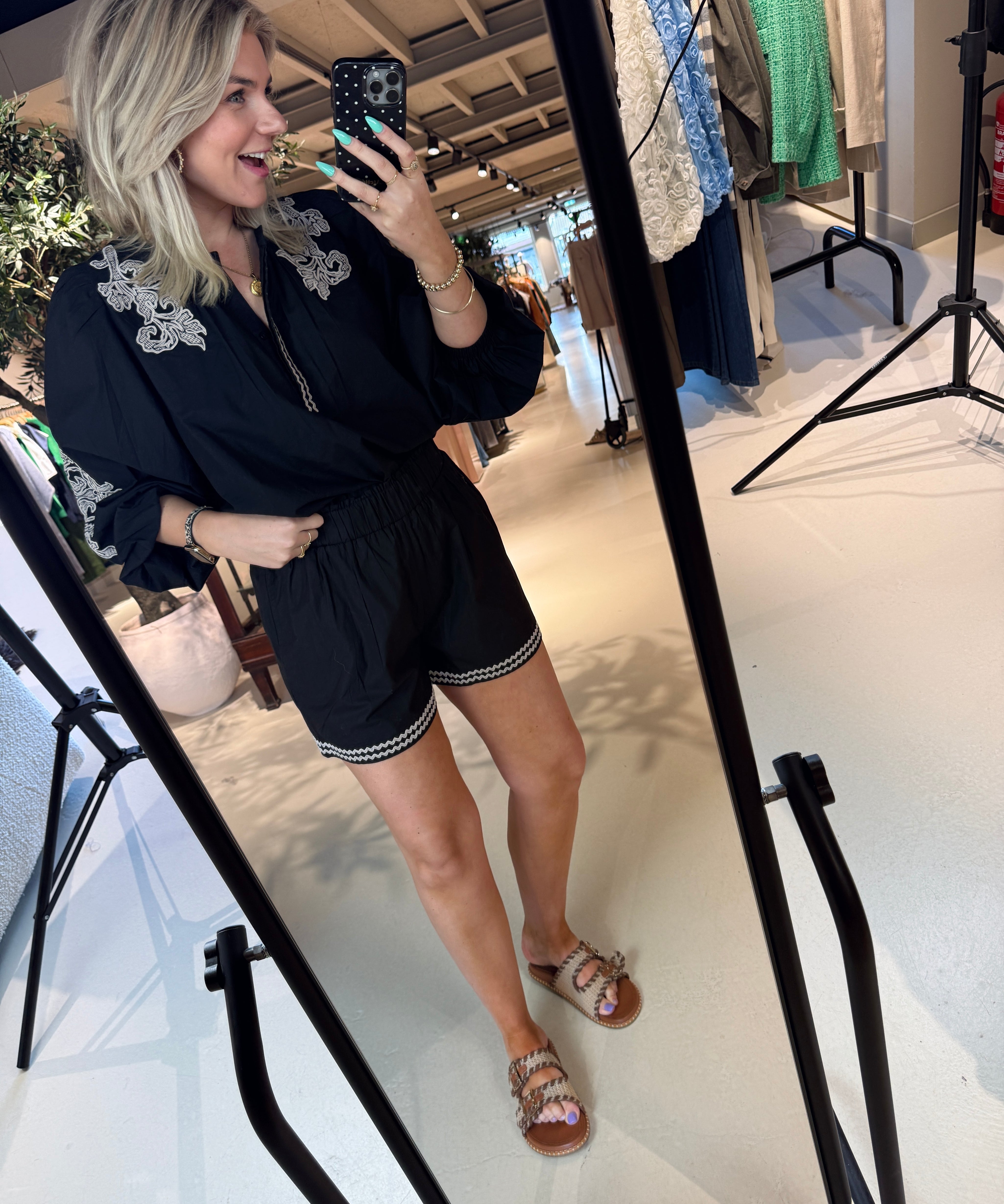 B09A6043-4CD2-4C69-8A27-F3468CE7D30F.jpg