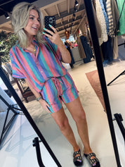 Sunny rainbow pleats blouse
