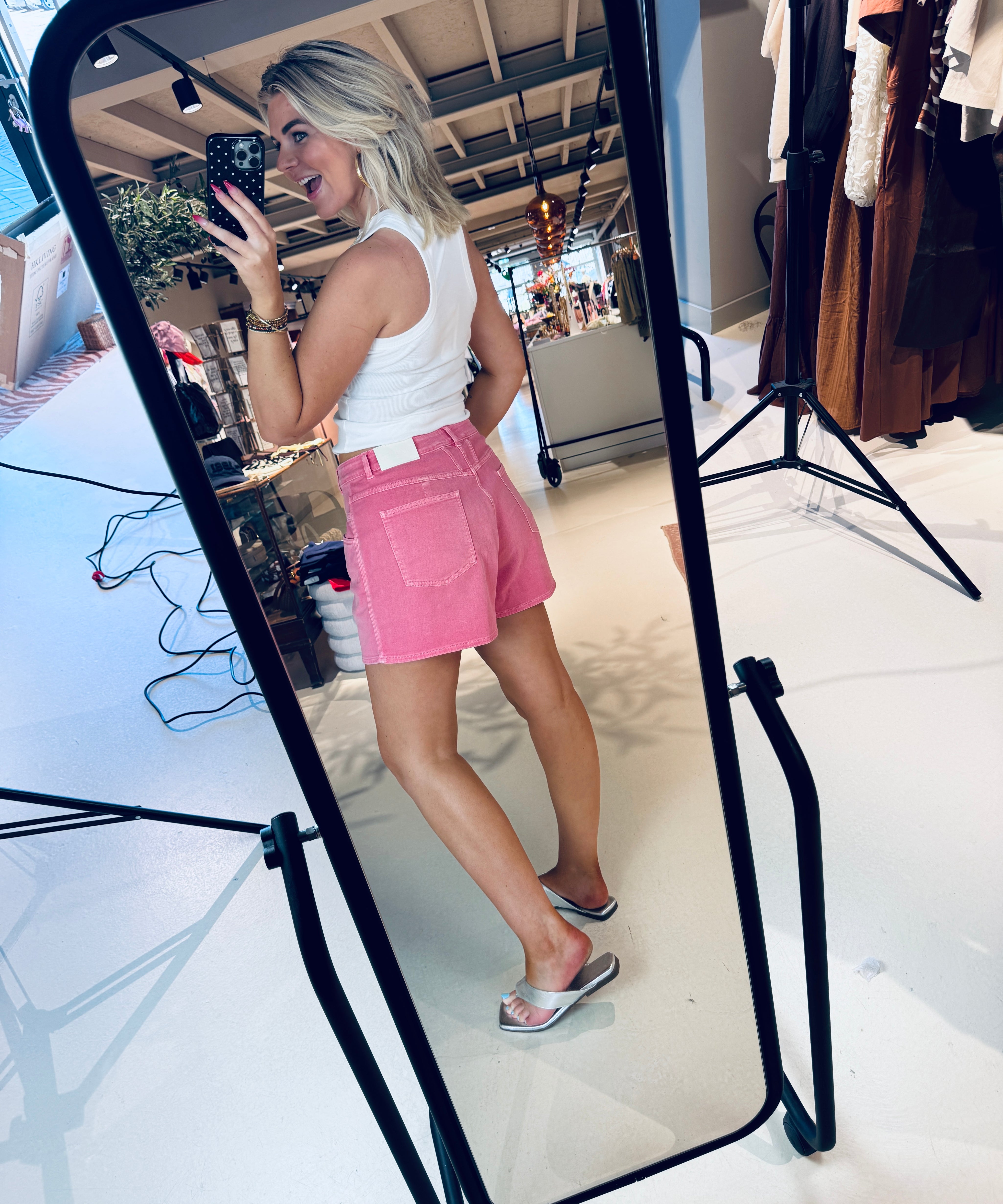 C12D8A1A-C65B-4FE7-9E78-FAB8F63AB34F.jpg