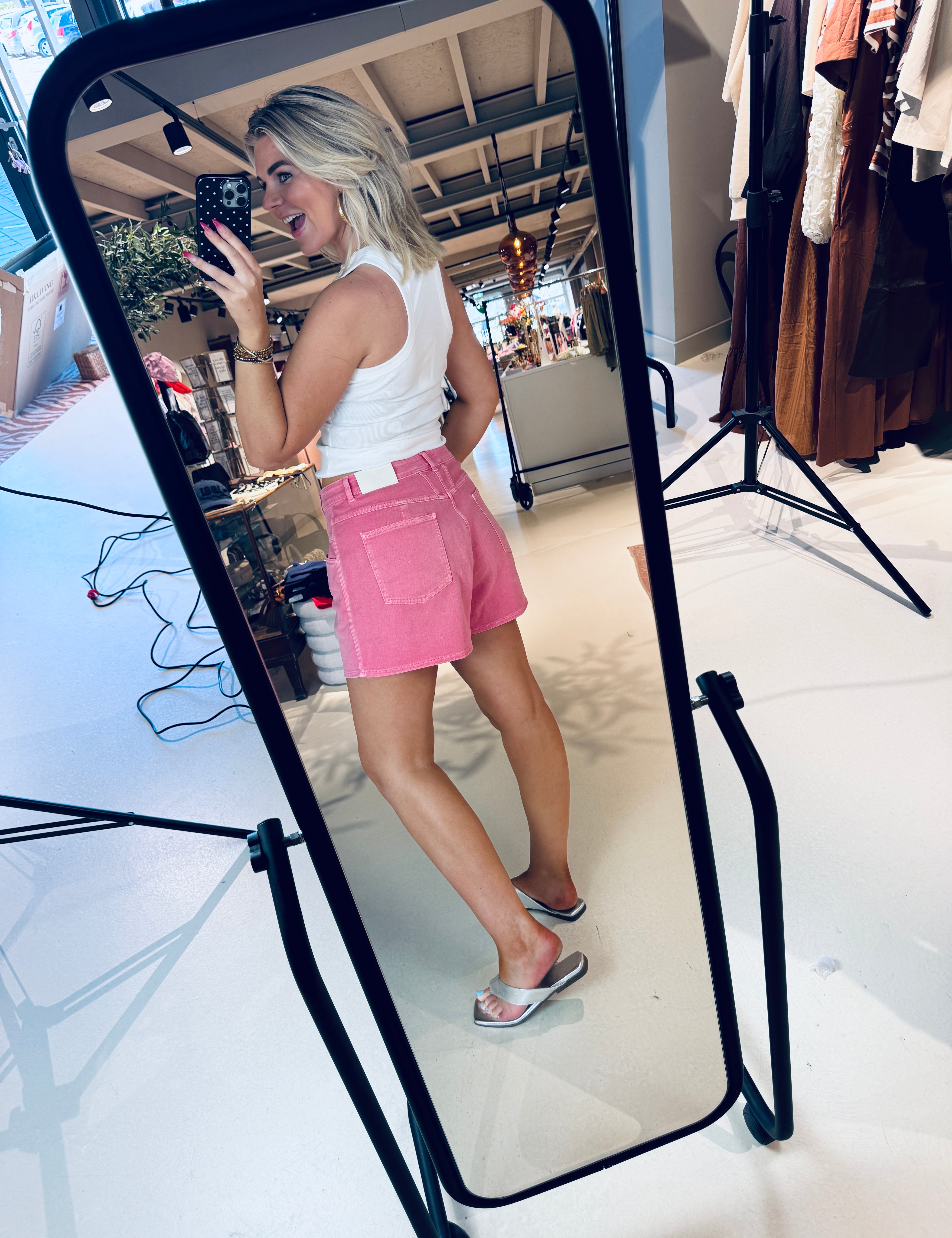 C12D8A1A-C65B-4FE7-9E78-FAB8F63AB34F.jpg