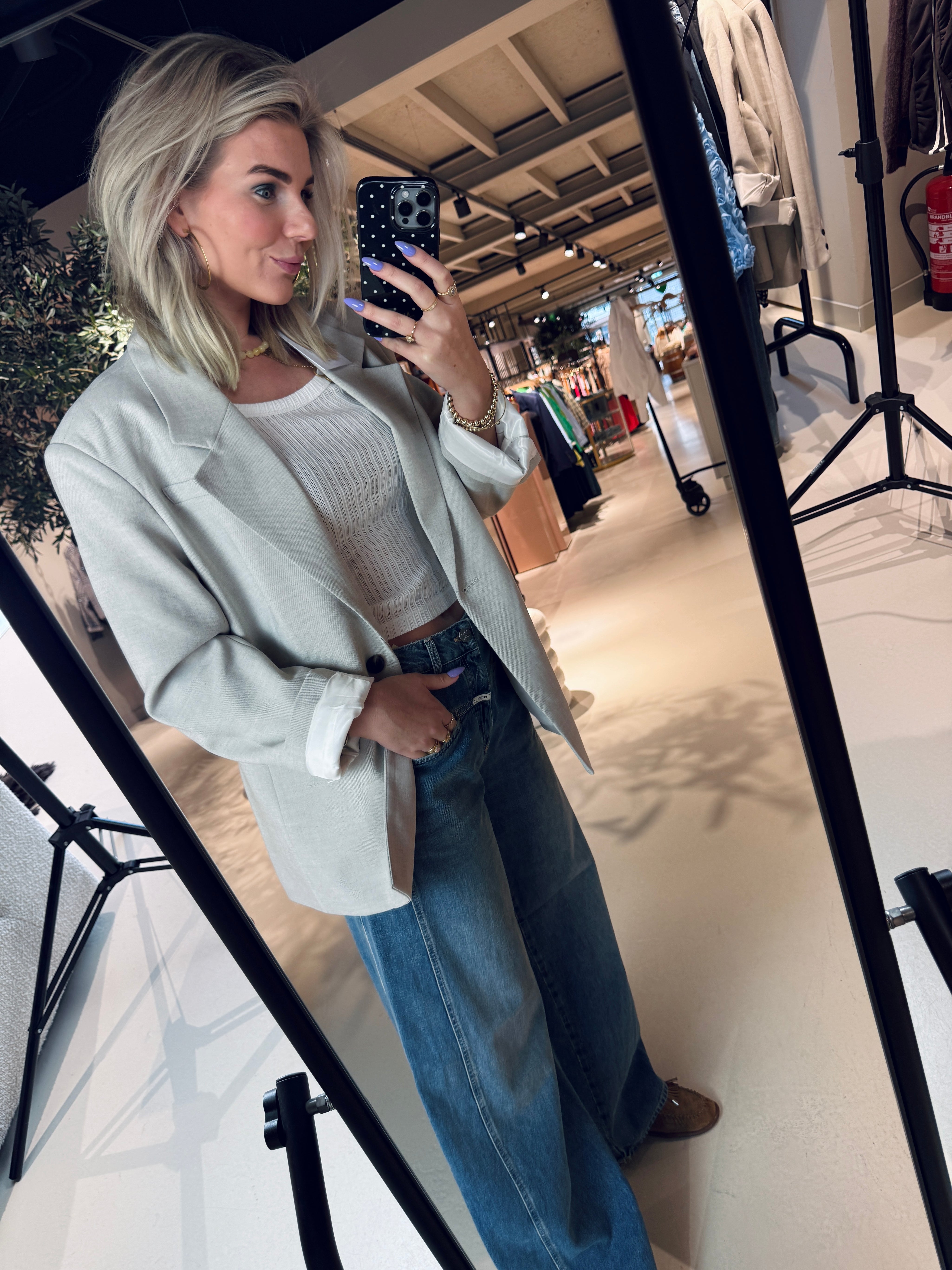 MavaCC Power Blazer met knoop details aan de achterkant