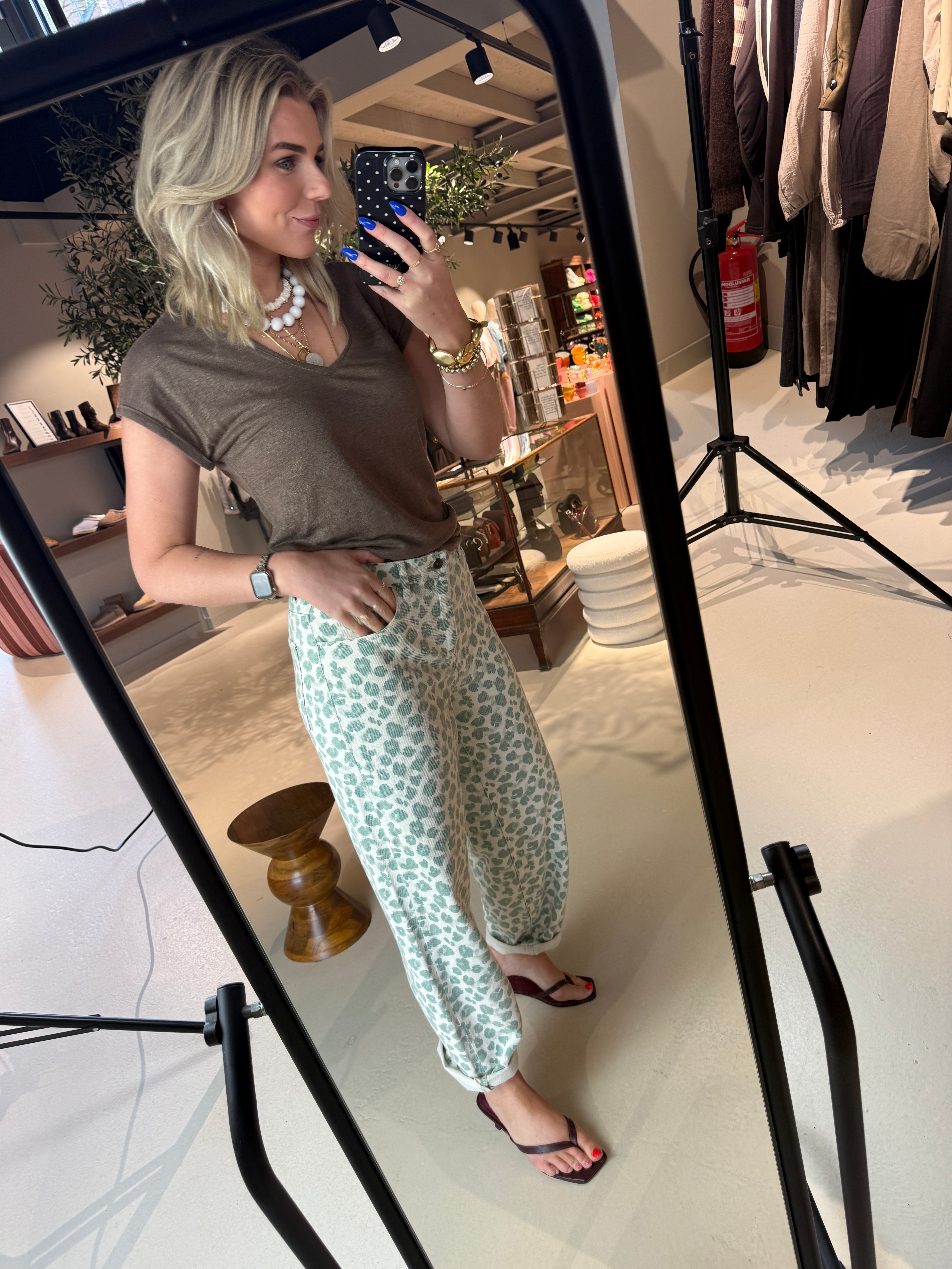 Lew grüne Gepardenhose