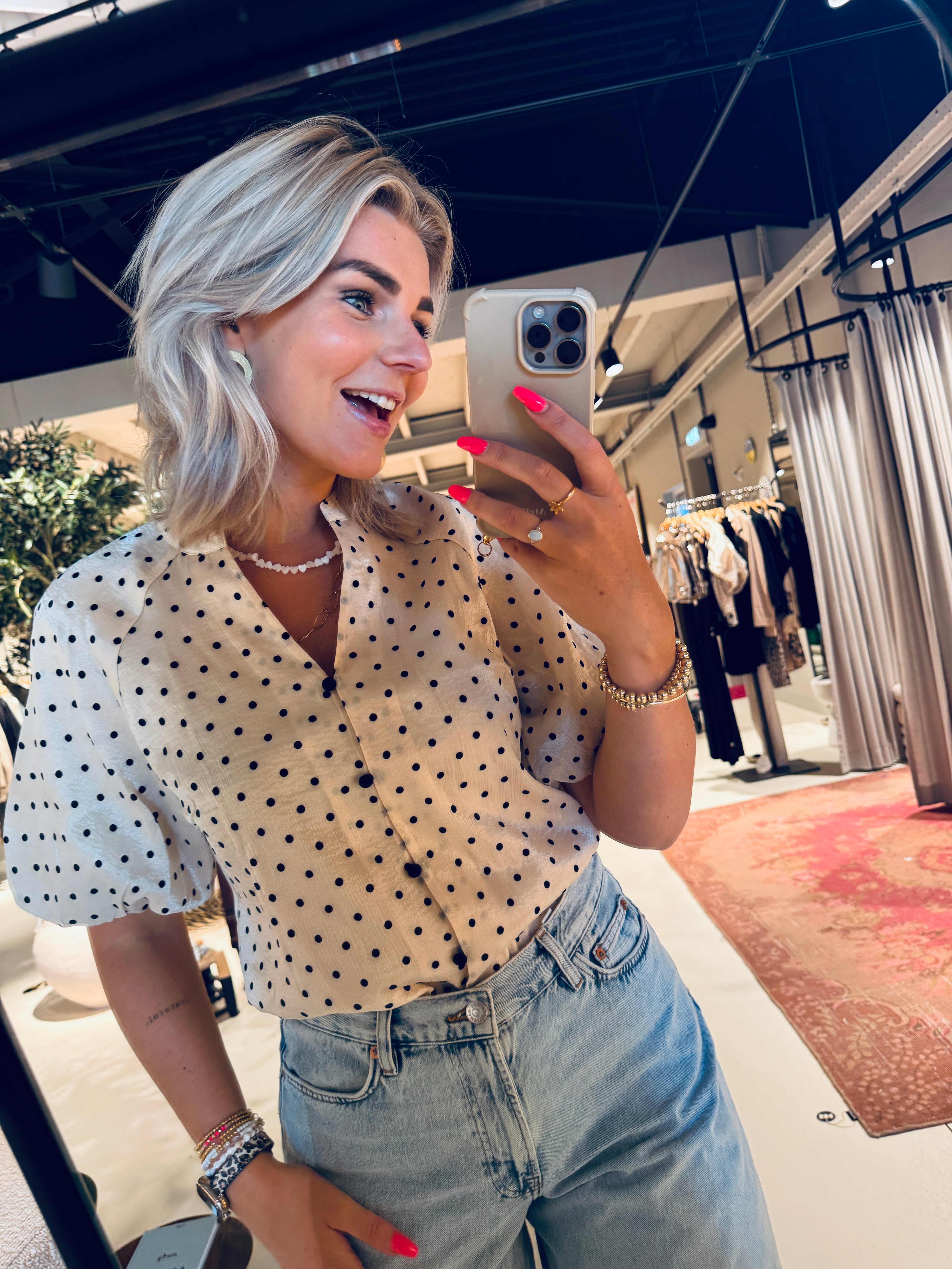 DilanCC Dot SS V-shirt - Powder