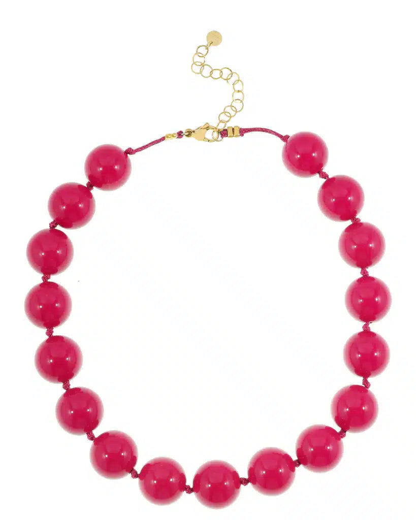 Korte ketting met grote ronde kralen Ellen Beekmans