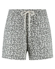 Mira Shorts met panterprint van Deblon