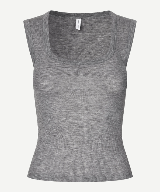 Sadou tank top voor dames van Samsoe&Samoe in grijze kleur met trendy ontwerp.