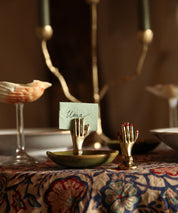 Bella hand card holder