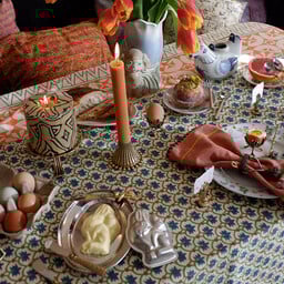 Faina Double Throw in tote bag