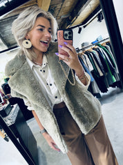 D6Cheedo faux fur waistcoat - swamp green