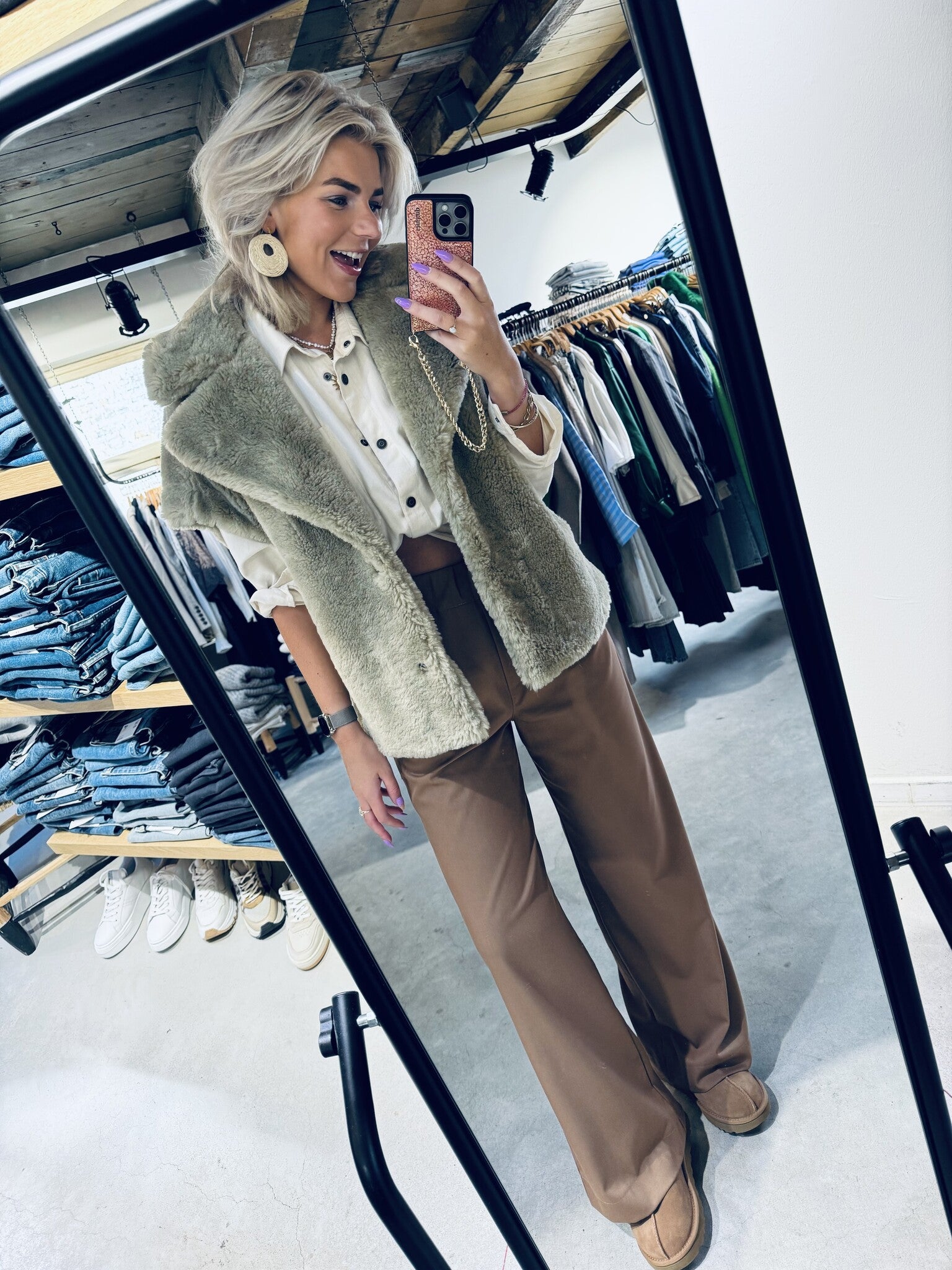 D6Cheedo faux fur waistcoat - swamp green