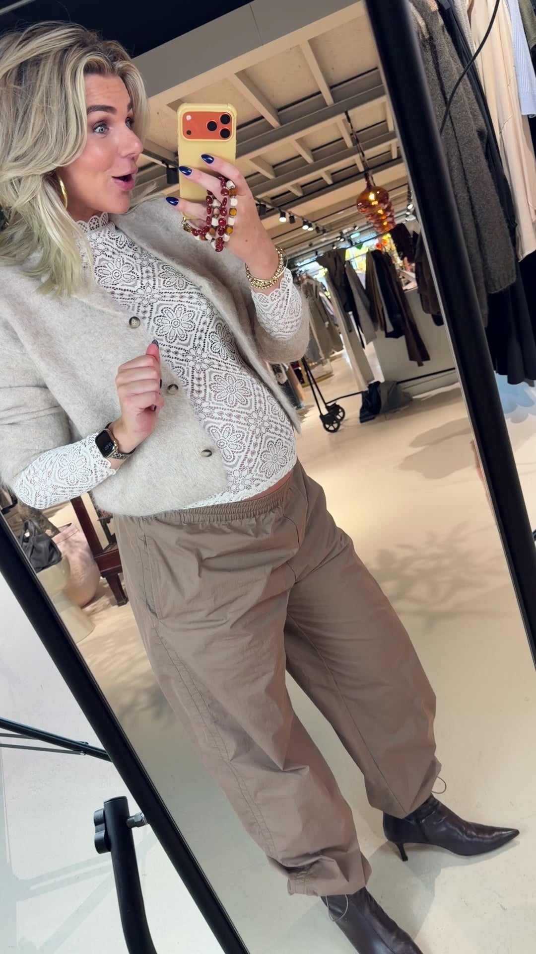 Niki Cardigan