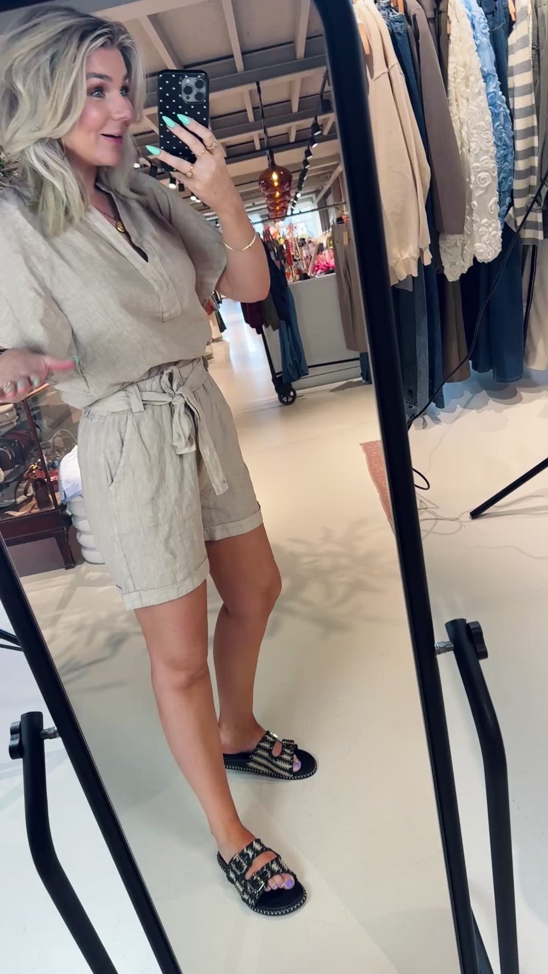 Vina linen blouse
