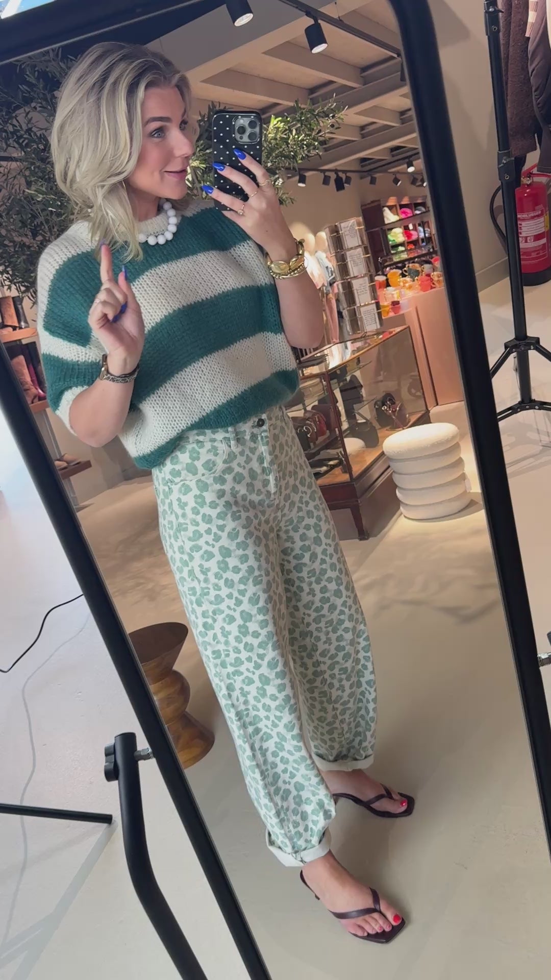 Lew grüne Gepardenhose