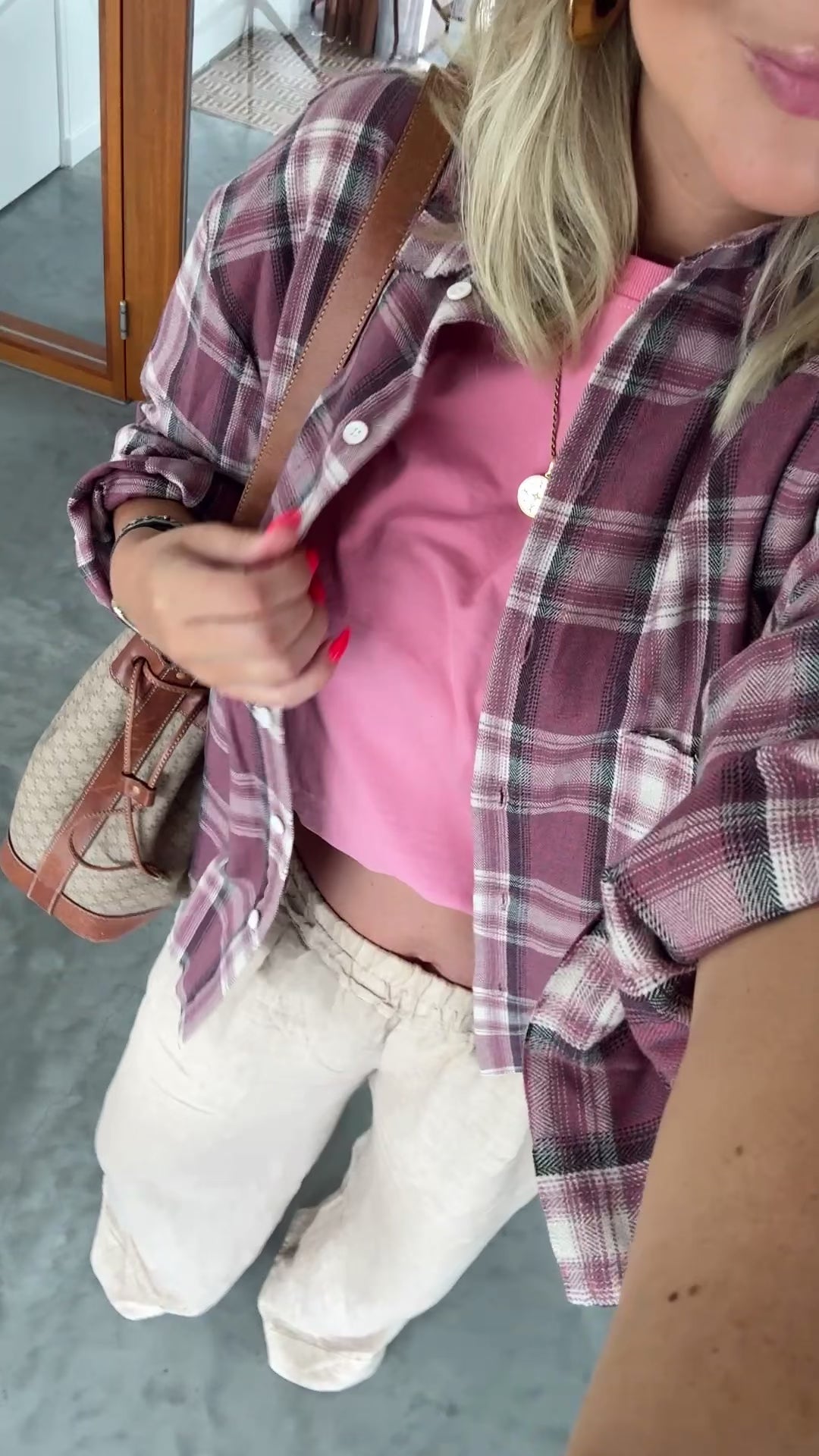 W26C421 Blouse