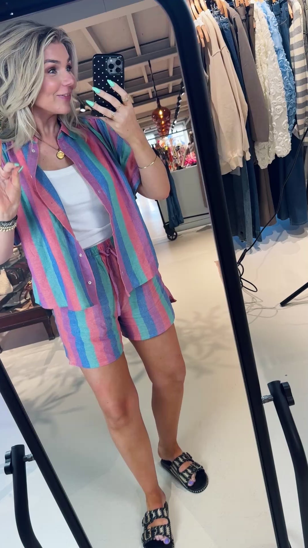 Sunny rainbow pleats blouse