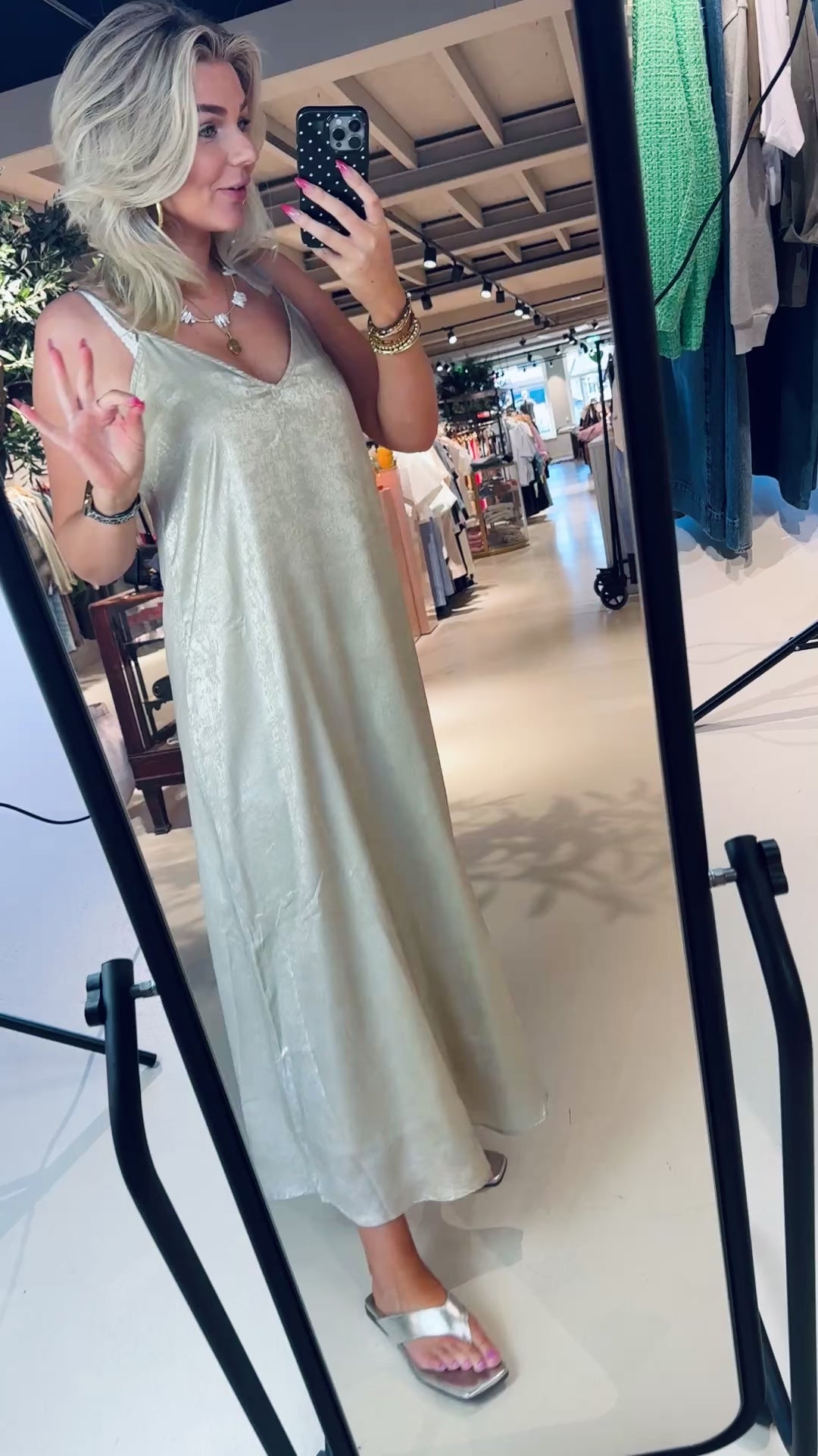 Morgan Kleid