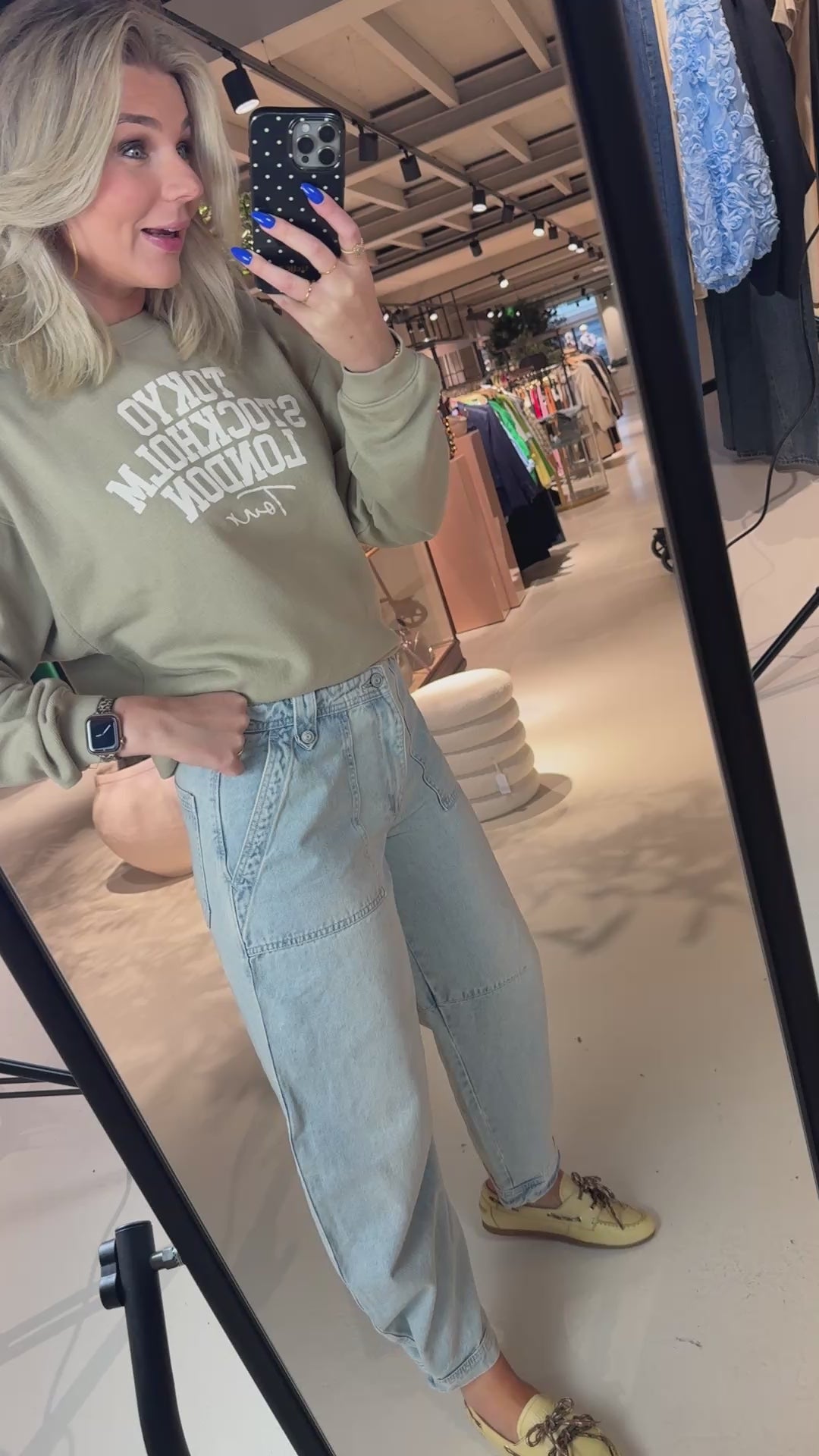 S26F1827 Sweater print